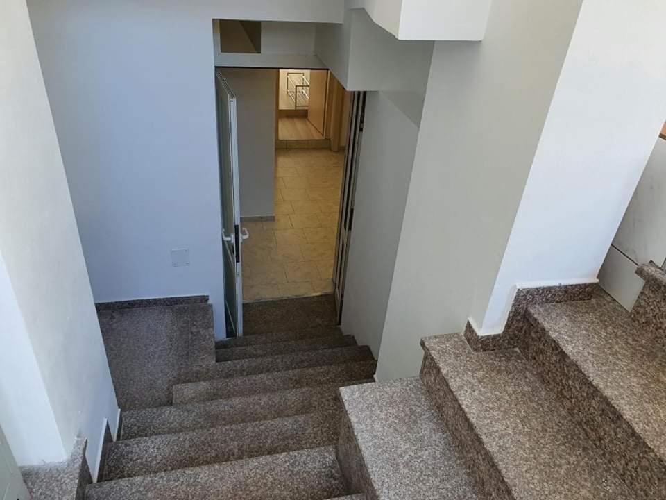 Aldi 1 Apartment *